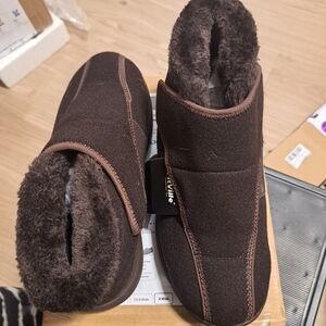 Cozy Women's Slip-On Faux Fur Lined Diabetic Shoes - Dark Brown